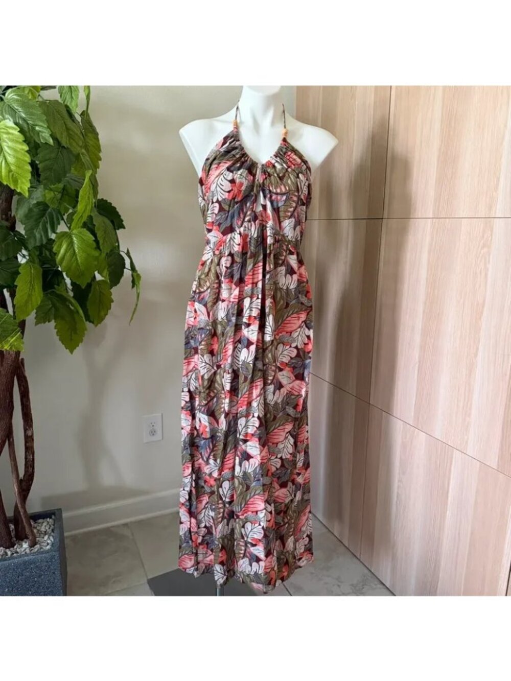 Wild Fable Women’s Halter Dress Size L